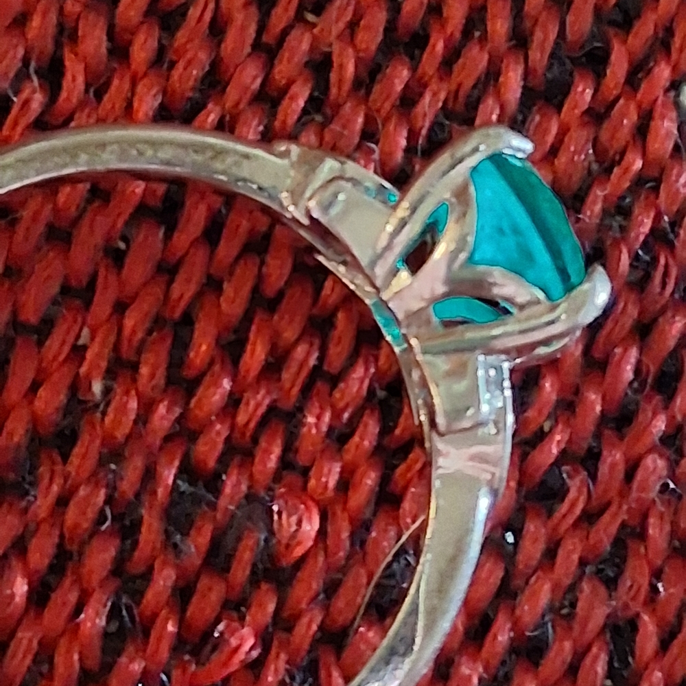 Stunning Silver Ring with Aquamarine Semi Precious Gemstone. Sz8 - Picture 3 of 8